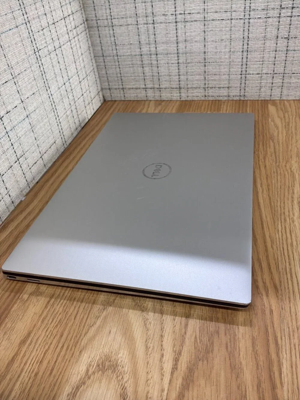 Dell XPS 13 9300 Touchscreen Laptop | i5 10th Gen | 16GB RAM | 256GB SSD | Like